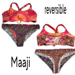 Maaji 2 piece stretchy sexy reversible  bikini Large XL